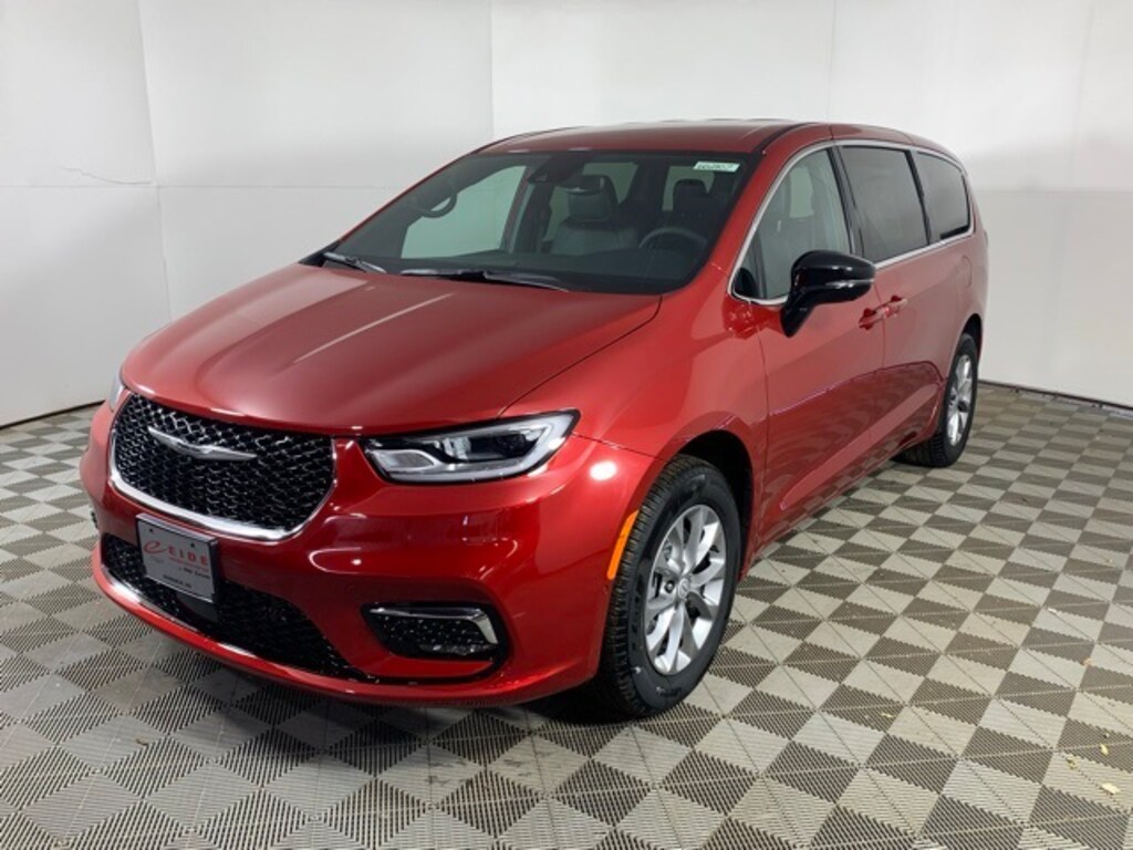 New 2026 Chrysler Pacifica SELECT AWD Passenger Van