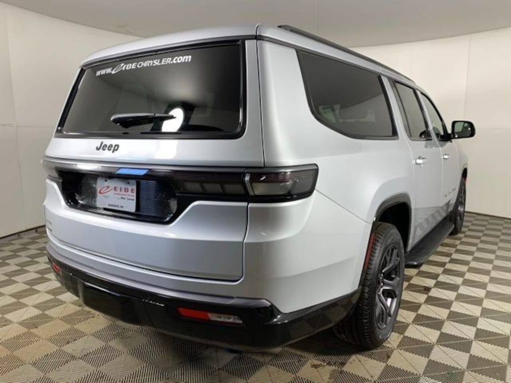 New 2026 Jeep Grand Wagoneer L LIMITED ALTITUDE 4X4 Sport Utility