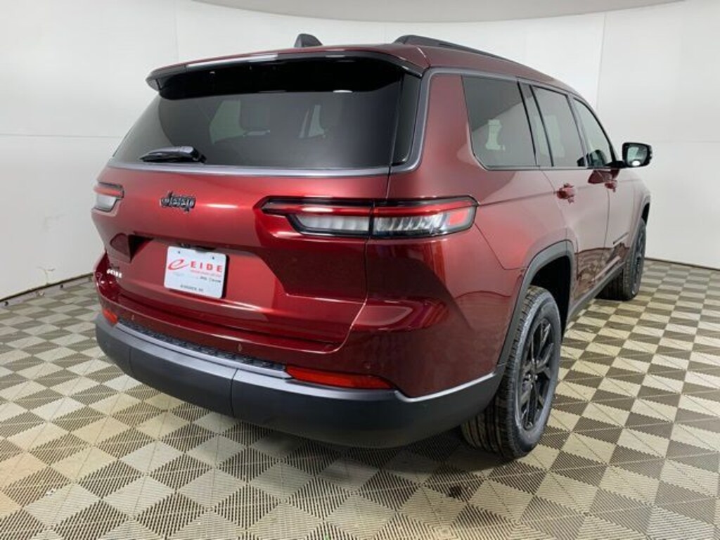 New 2026 Jeep Grand Cherokee L LAREDO ALTITUDE 4X4 Sport Utility