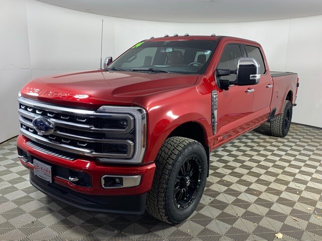 2024 Ford F-250 Platinum photo 2