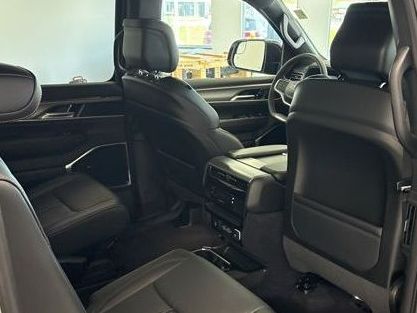 2026 Jeep Grand Wagoneer 85th Anniversary - Photo 26
