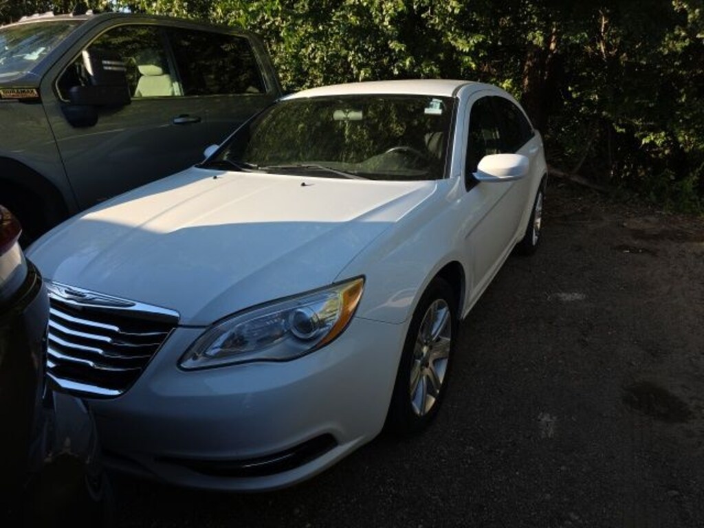Used 2013 Chrysler 200 Touring Sedan