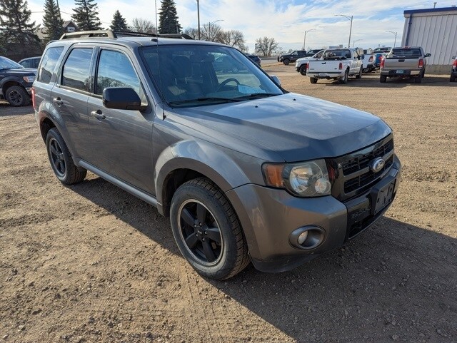 2011 Ford Escape XLT photo 2