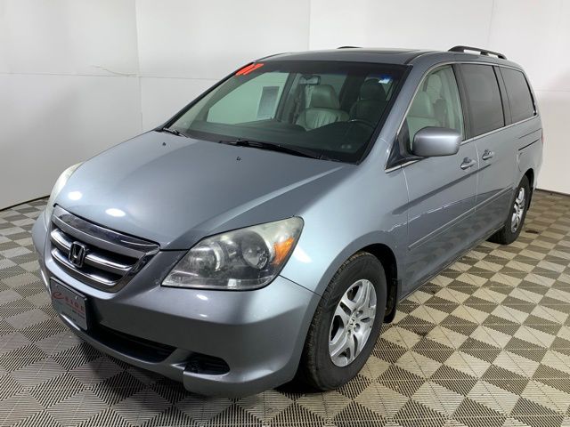 Used 2007 Honda Odyssey EX with VIN 5FNRL38717B015054 for sale in Bismarck, ND