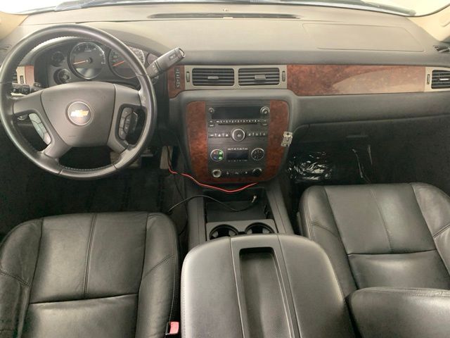Used 2009 Chevrolet Suburban LT2 with VIN 1GNFK26339R243822 for sale in Bismarck, ND