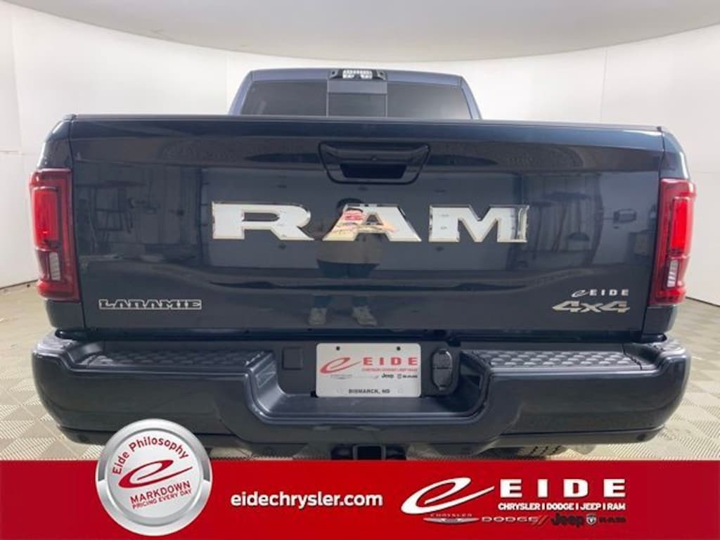 New 2026 Ram 2500 LARAMIE MEGA CAB 4X4 6'4 BOX Pickup