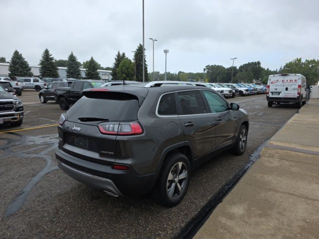 Used 2019 Jeep Cherokee Limited 4x4 SUV