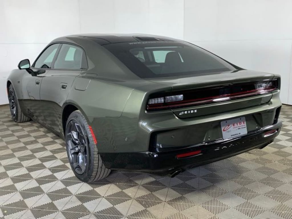 New 2026 Dodge Charger R/T PLUS 4-DOOR AWD Sedan