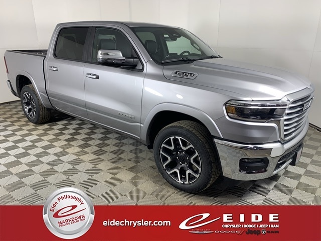2025 Ram 1500 LARAMIE CREW CAB 4X4 5'7 BOX