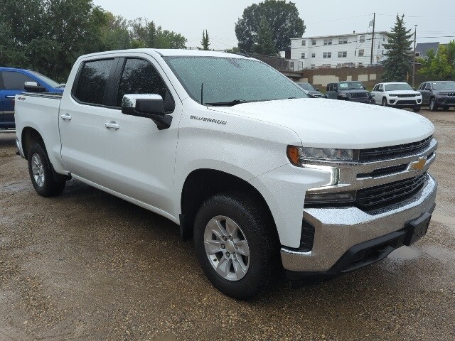 2021 Chevrolet Silverado 1500 LT photo 2