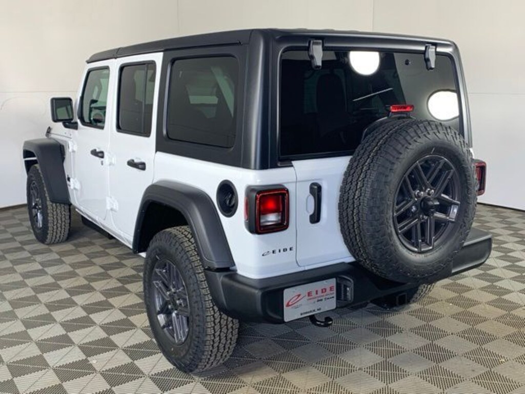 New 2026 Jeep Wrangler 4-DOOR SPORT S Sport Utility