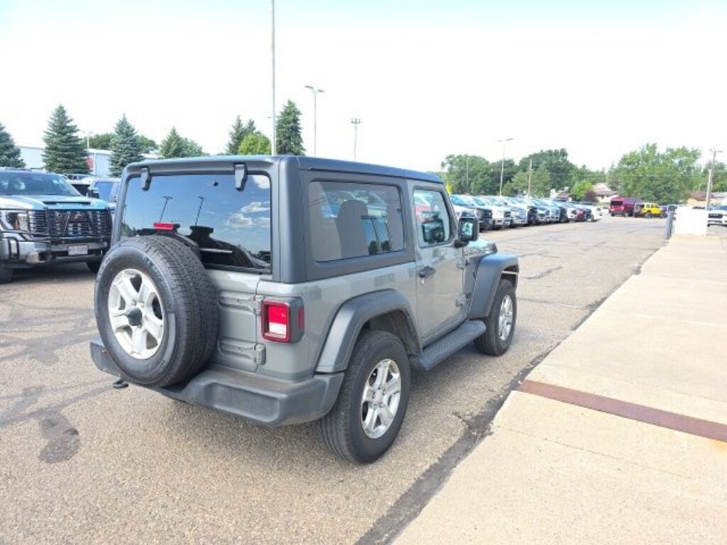 Used 2021 Jeep Wrangler Sport SUV