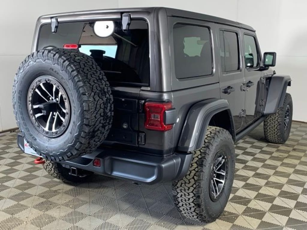 New 2026 Jeep Wrangler 4-DOOR RUBICON Sport Utility