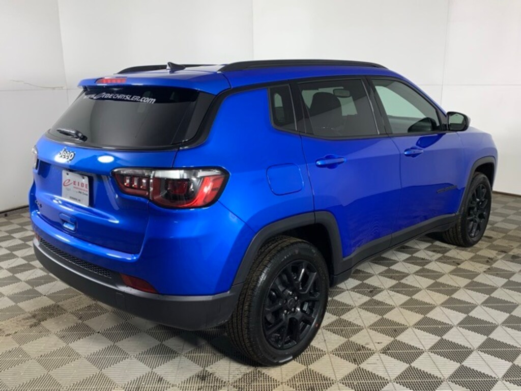 New 2026 Jeep Compass LATITUDE ALTITUDE 4X4 Sport Utility