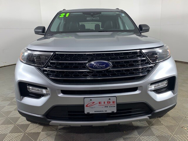 2021 Ford Explorer XLT photo 3