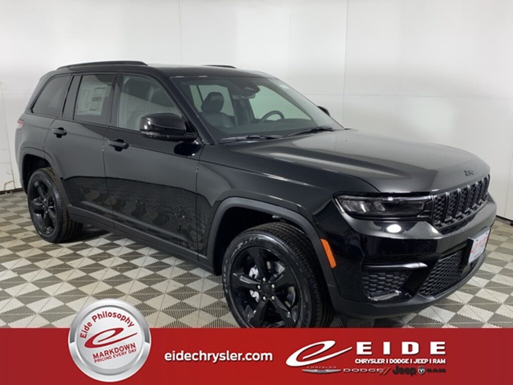 New 2025 Jeep Grand Cherokee ALTITUDE X 4X4 Sport Utility