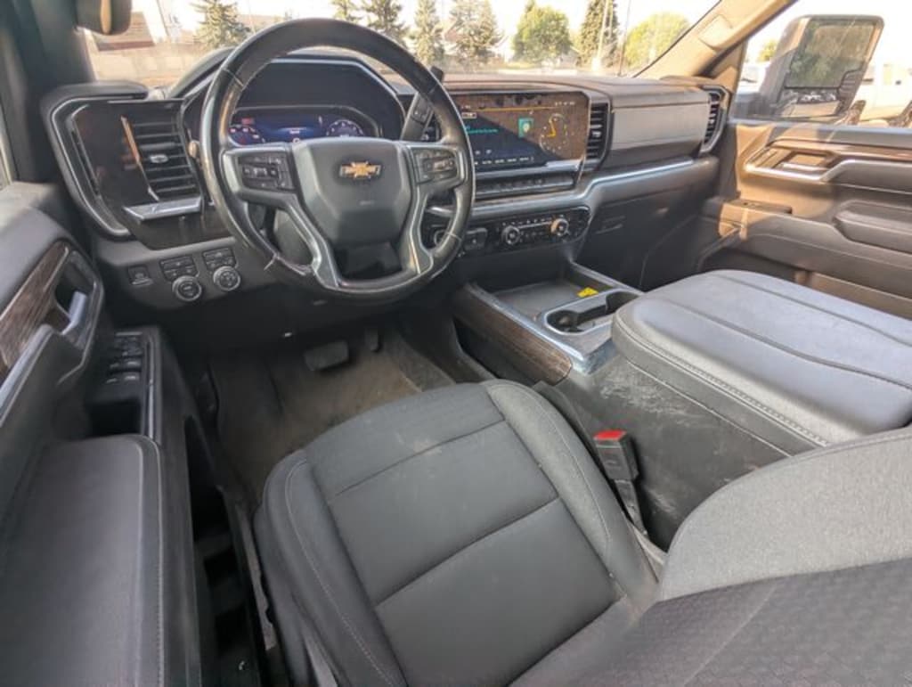 Used 2024 Chevrolet Silverado 2500 HD LT Truck Crew Cab