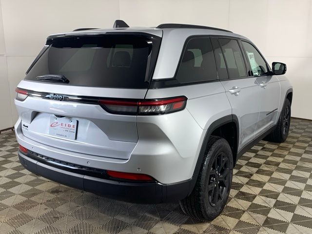 2025 Jeep Grand Cherokee Altitude - Photo 15