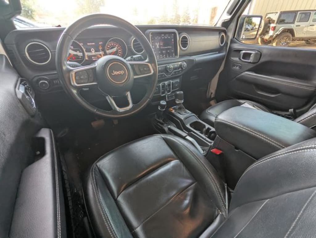 Used 2020 Jeep Wrangler Unlimited Sahara SUV