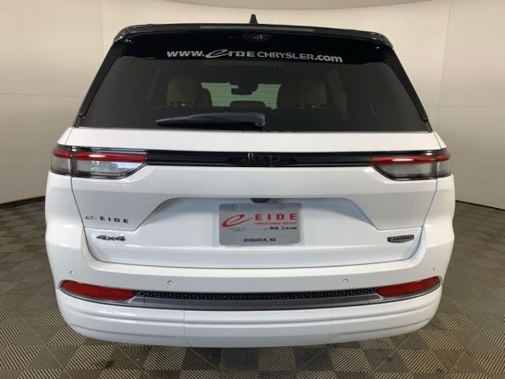 New 2026 Jeep Grand Cherokee SUMMIT 4X4 Sport Utility