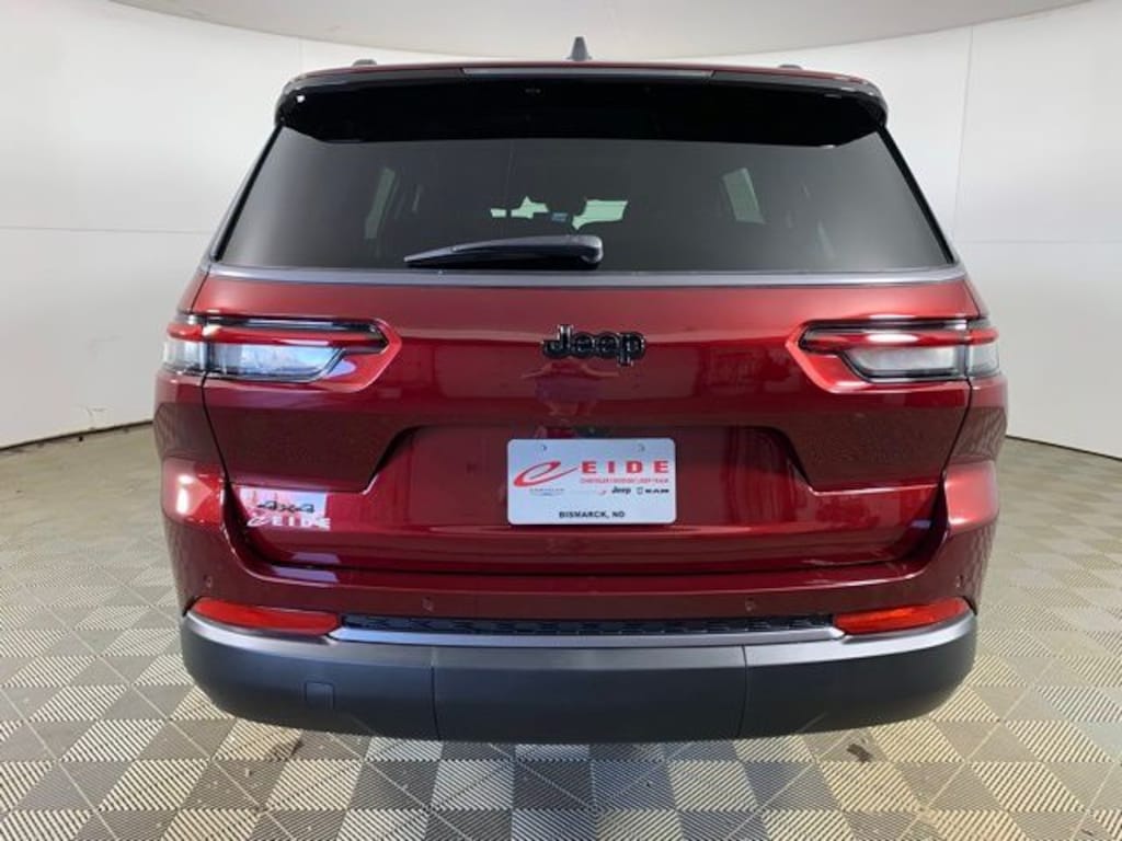 New 2026 Jeep Grand Cherokee L LAREDO ALTITUDE 4X4 Sport Utility