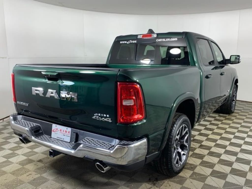 New 2026 Ram 1500 LARAMIE CREW CAB 4X4 5'7 BOX Pickup