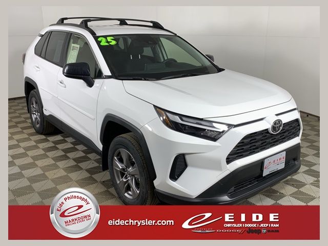 2025 Toyota RAV4 Hybrid LE AWD's photo