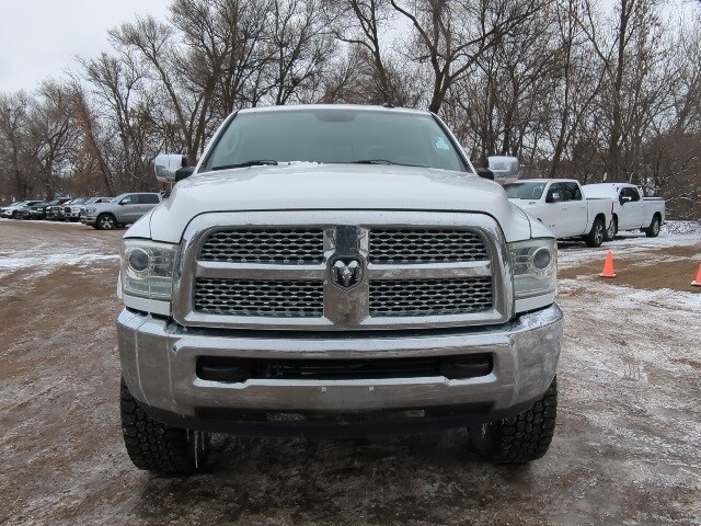 2015 Ram 2500 Laramie photo 3