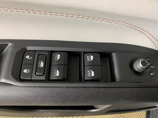 2025 Jeep Compass Limited - Photo 30