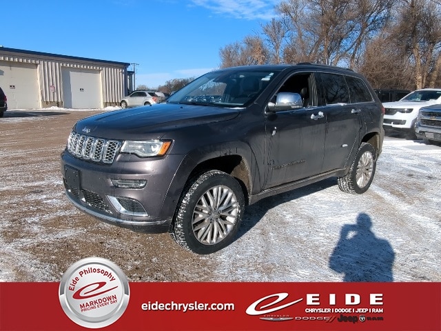 2017 Jeep Grand Cherokee Summit's photo