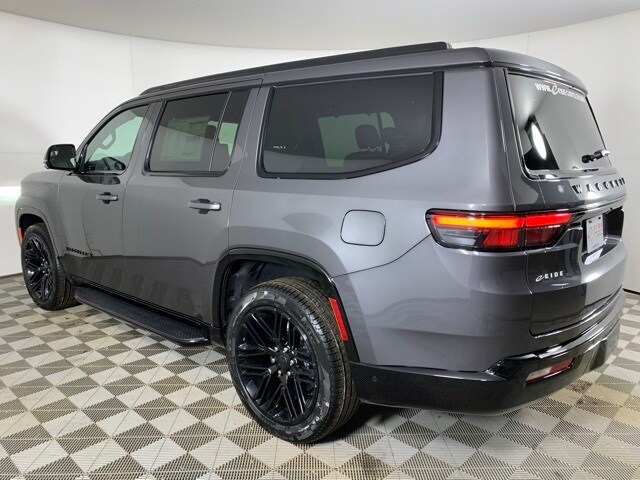 2025 Jeep Wagoneer Series II photo 4
