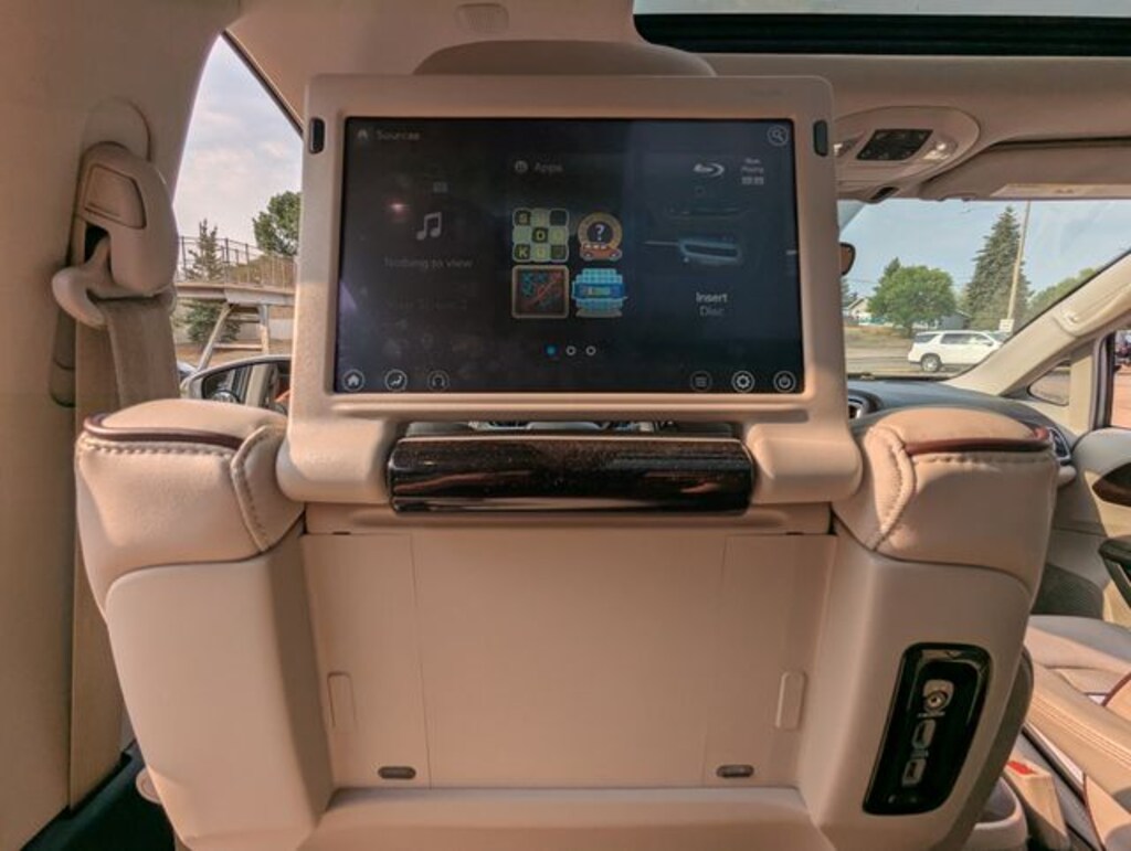 Used 2019 Chrysler Pacifica Limited Van Passenger Van