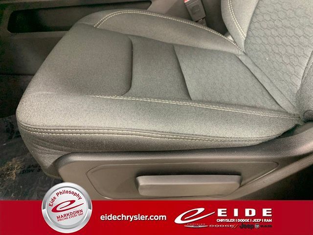 2026 RAM 1500 Express - Photo 13
