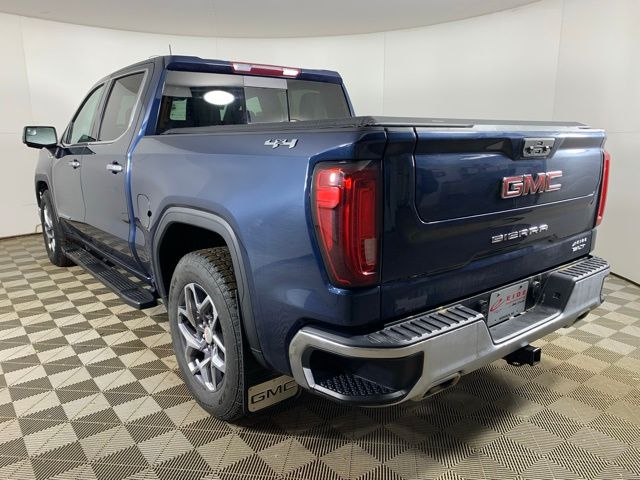 2022 GMC Sierra 1500 SLT - Photo 11