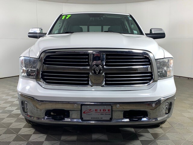 2017 Ram 1500 Big Horn photo 3