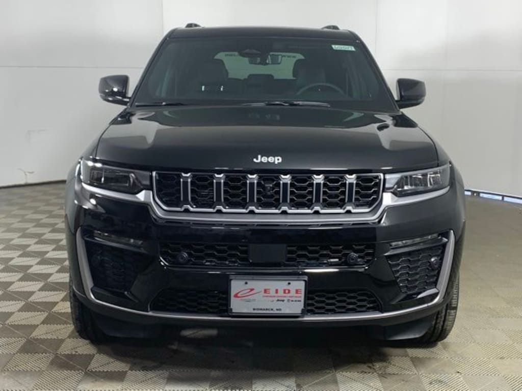 New 2026 Jeep Grand Cherokee LIMITED 4X4 Sport Utility