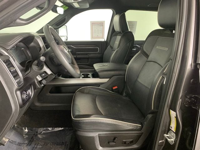 2025 RAM Ram 3500 Pickup Laramie - Photo 18