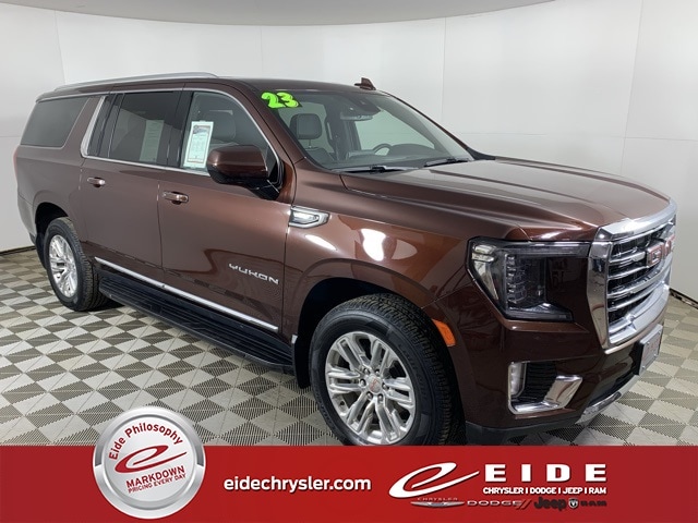 2023 GMC Yukon XL SLT's photo