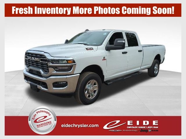 2025 RAM 3500 Tradesman 4X4 Crew Cab LWB's photo