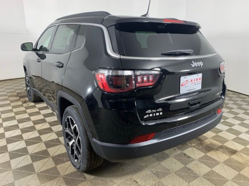 New 2026 Jeep Compass LIMITED 4X4 Sport Utility