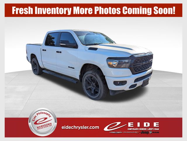 2024 RAM 1500 Big Horn/Lone Star 4x4 Crew Cab 5'7's photo