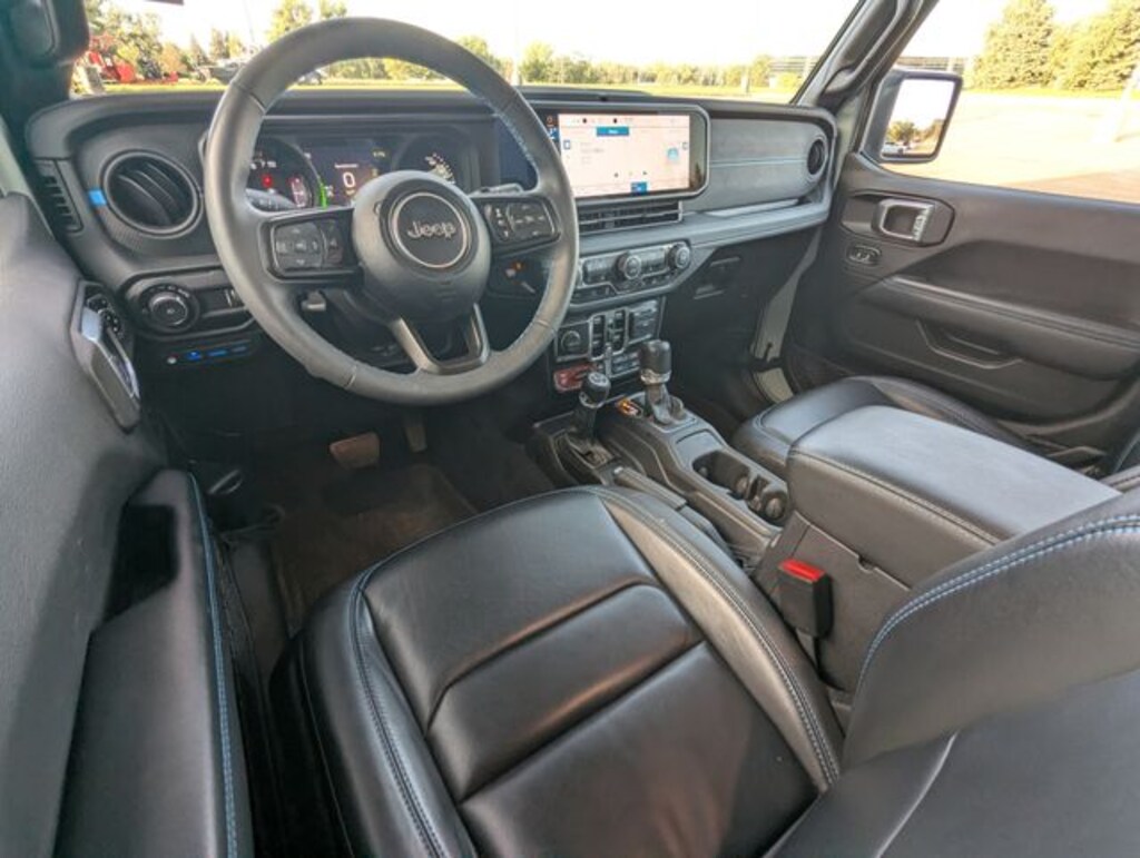Used 2024 Jeep Wrangler 4xe Rubicon SUV