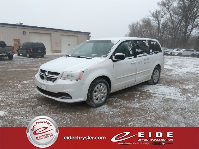 2016 Dodge Grand Caravan SE's photo