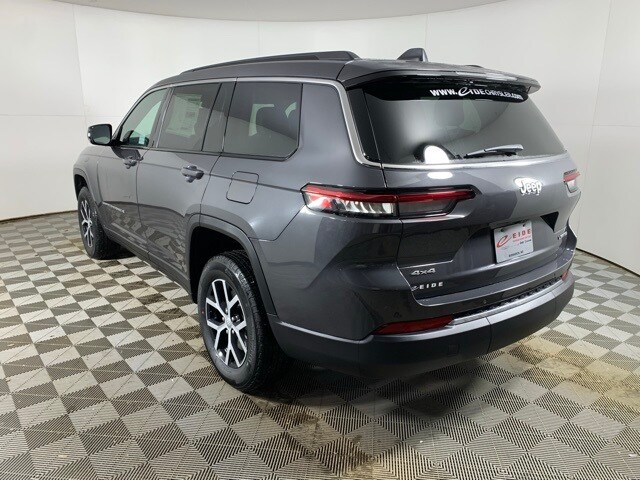 2025 Jeep Grand Cherokee Limited photo 4
