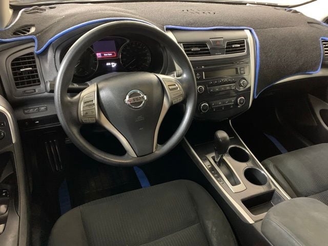 Used 2014 Nissan Altima S with VIN 1N4AL3AP5EN379764 for sale in Bismarck, ND