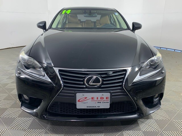 2014 Lexus IS 350 photo 2
