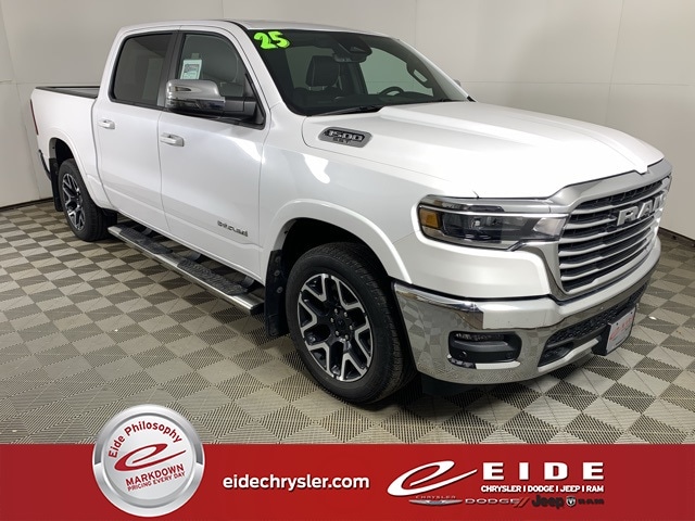 2025 RAM Ram 1500 Pickup Laramie's photo