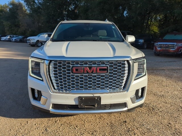 2021 Gmc Yukon Denali photo 2