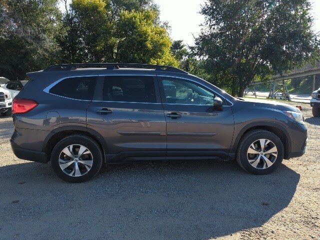 2020 Subaru Ascent Premium photo 4