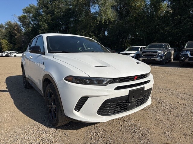 2024 Dodge Hornet GT photo 3